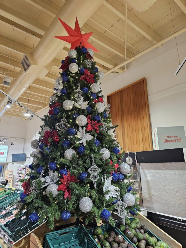 The Christmas Decorators ... 2024 Christmas Tree #24
