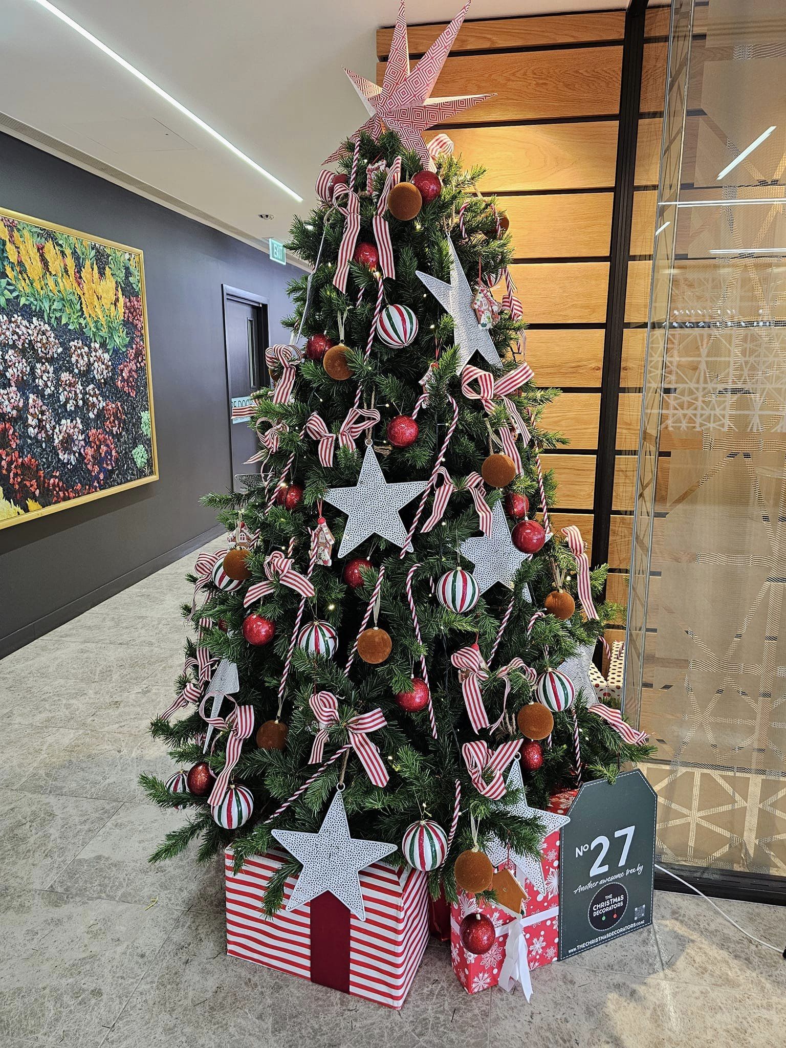 The Christmas Decorators 2024 ... Christmas Tree #27 Wellington