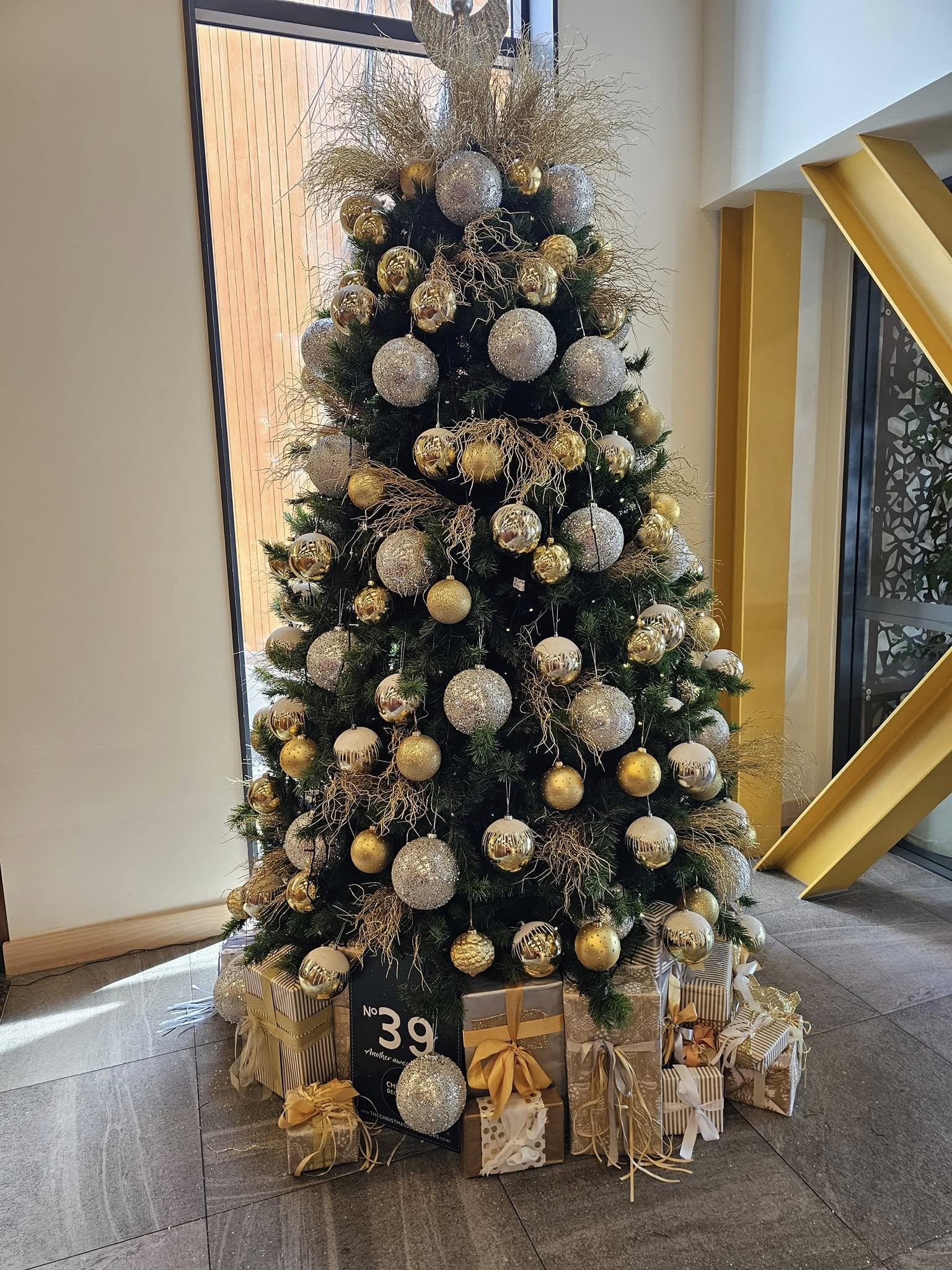 The Christmas Decorators 2024 ... Christmas Tree #39 Christchurch