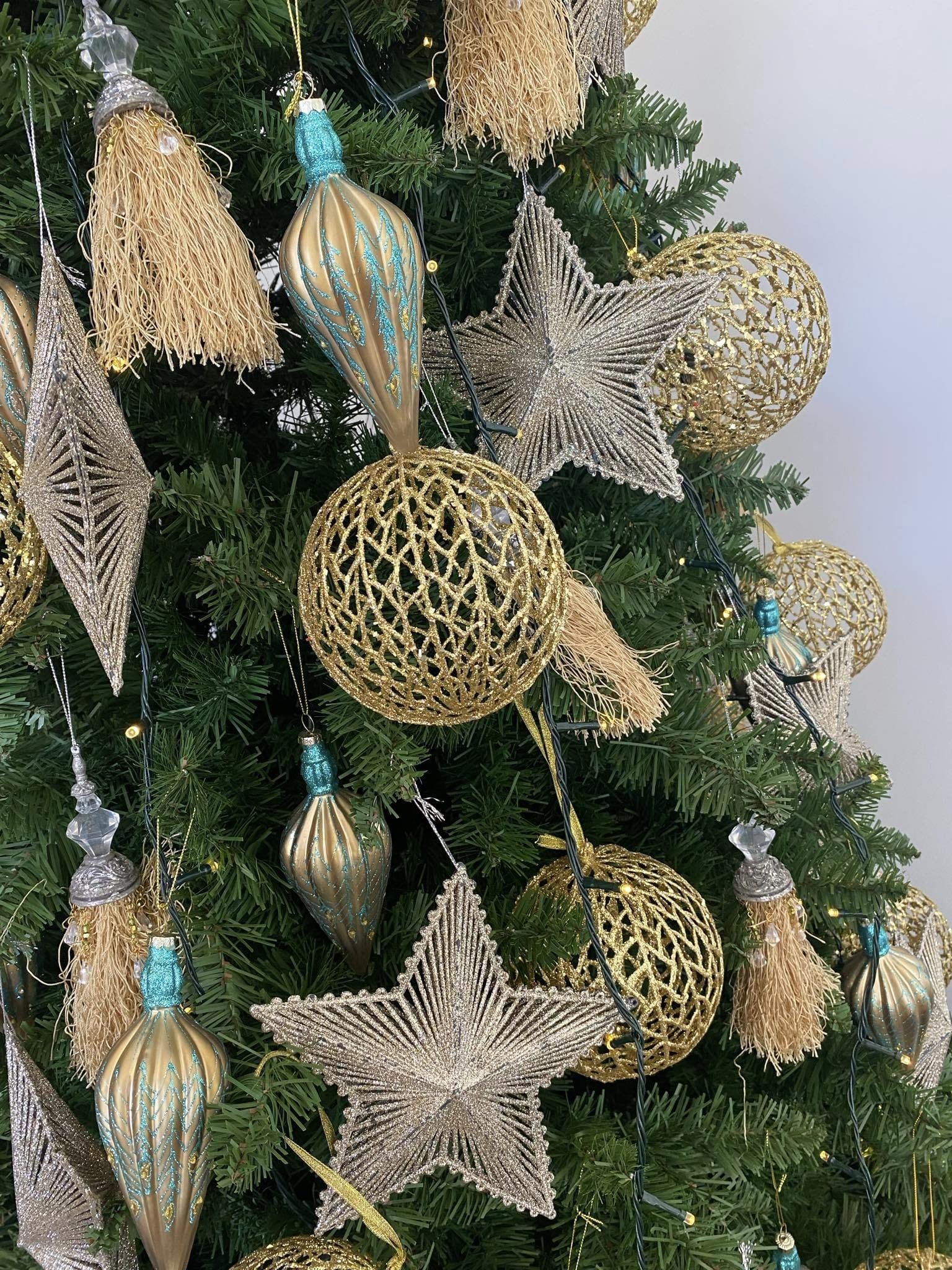 The Christmas Decorators 2024 ... Christmas Tree #46 Wellington