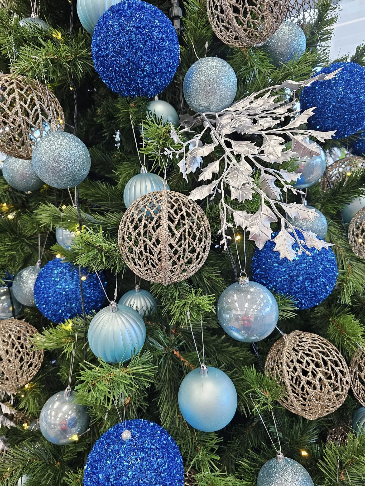 The Christmas Decorators 2024 ... Christmas Tree #50 Wellington
