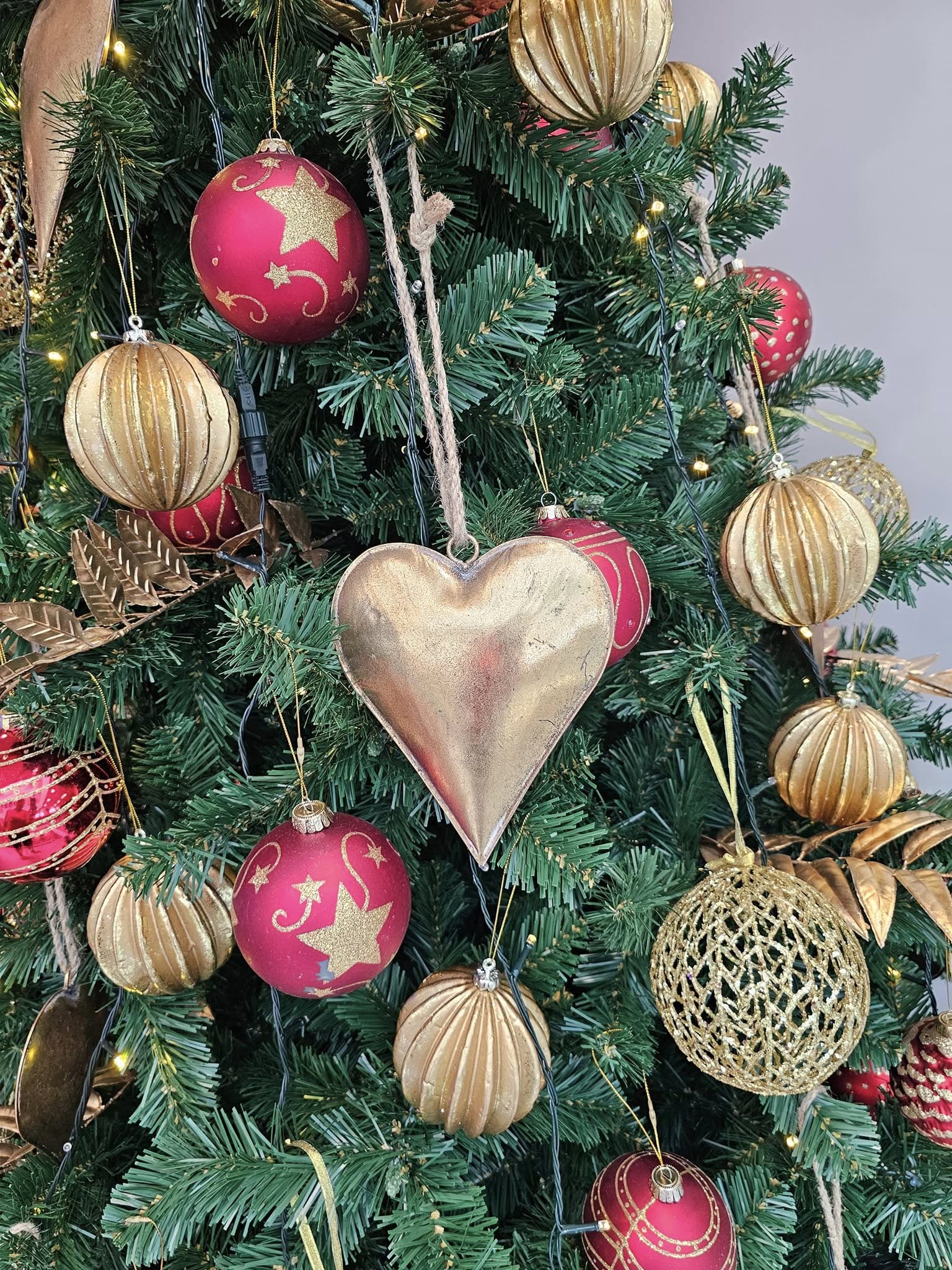 The Christmas Decorators 2024 ... Christmas Tree #51 Wellington