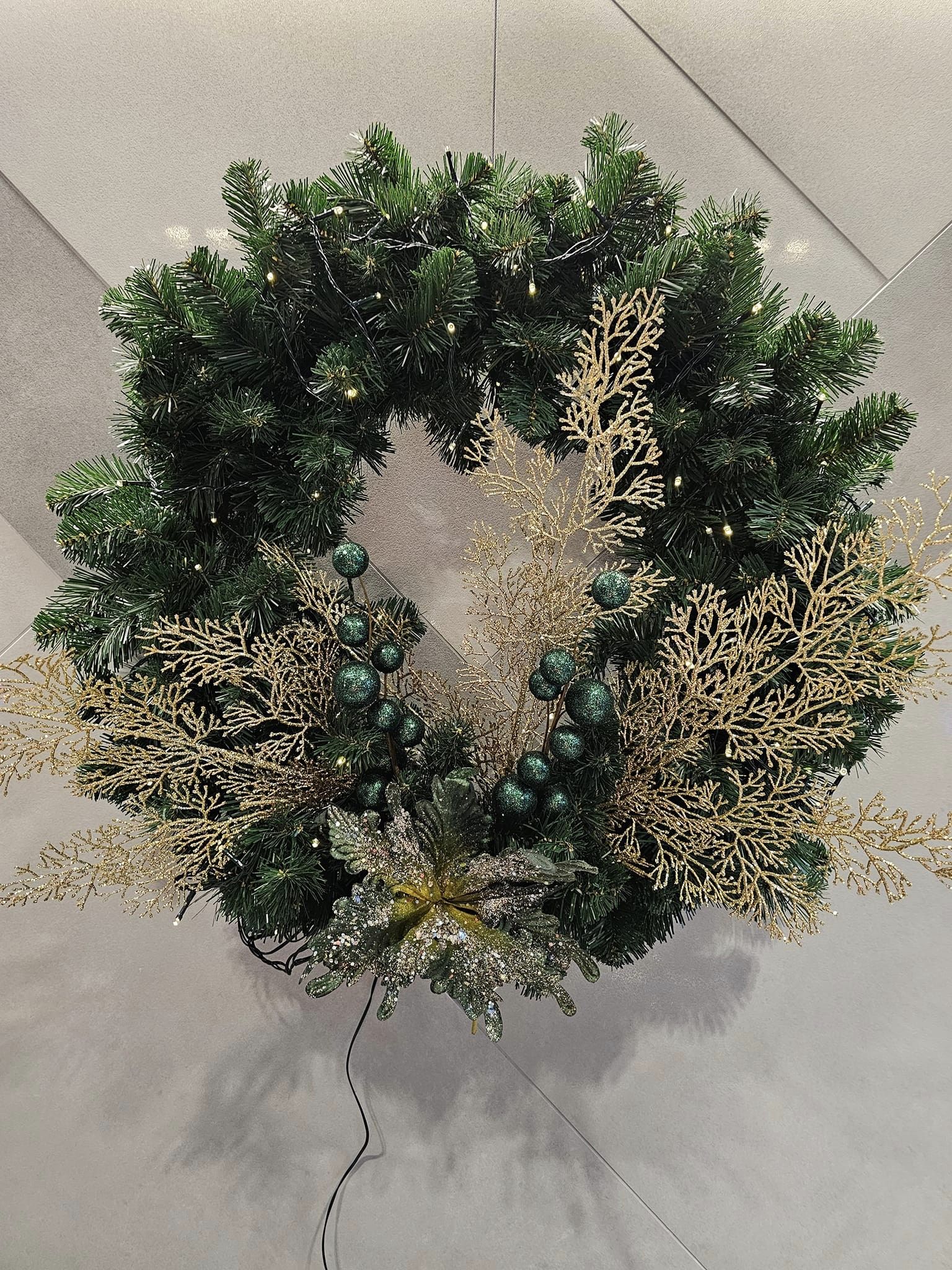 The Christmas Decorators ... Christmas Wreath 2024